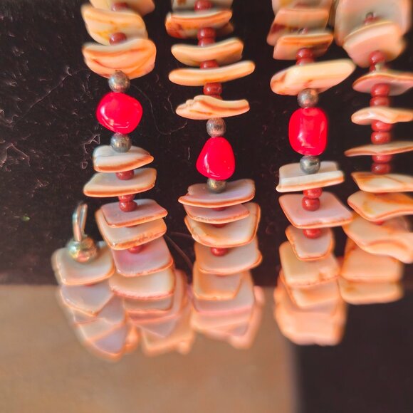 Shell Wrap around Bracelet - Picture 4 of 6